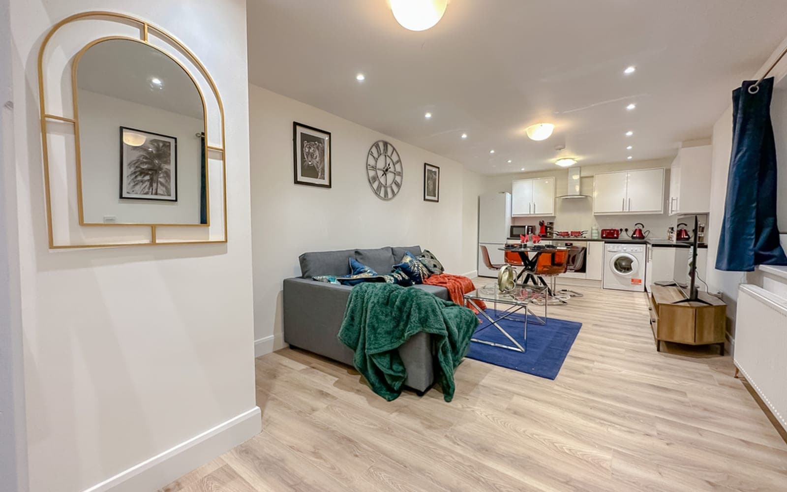 The one-bedroom apartment at Sheen Road, London