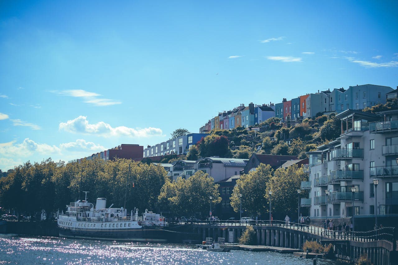 Why Serviced Accommodations in Bristol Are Gaining Popularity
