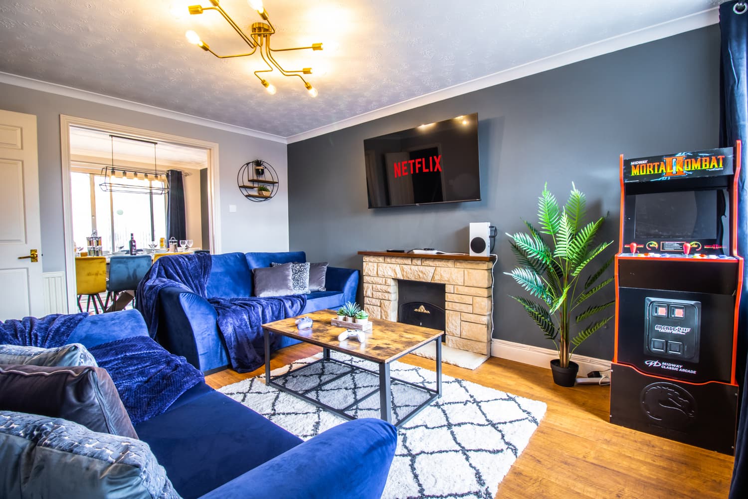 Spacious Modern Gem House in Bristol with FREE Parking