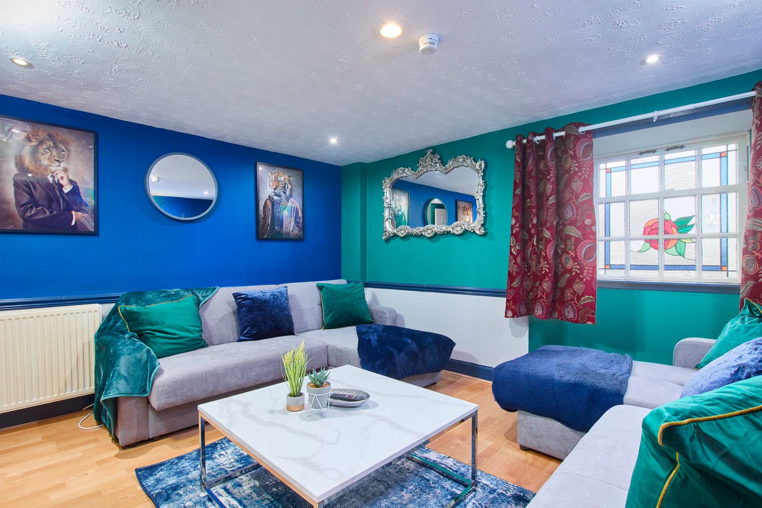 Modern Spacious Stylish Duplex in Central Edinburgh