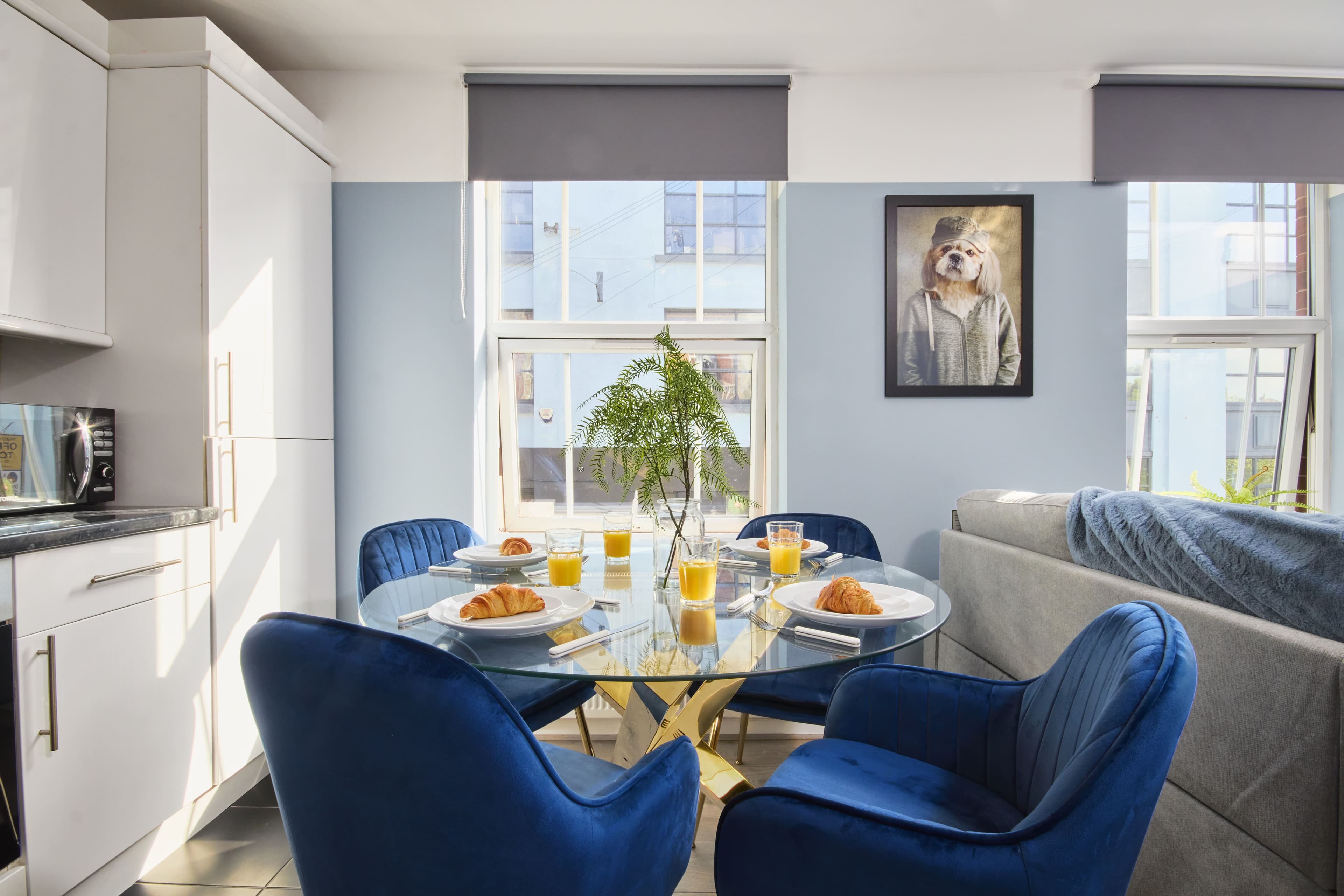 Stylish and Vibrant 2 Bedroom flat in Bristol